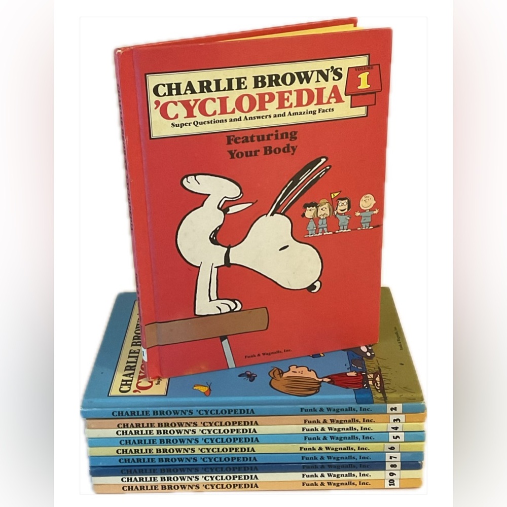 Charlie Brown’s ‘Cyclopedia Volumes 1-10 Vintage Hardcover 1980
